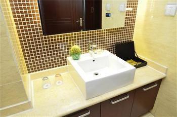 Lantuo Business Hotel Shijiazhuang Bagian luar foto